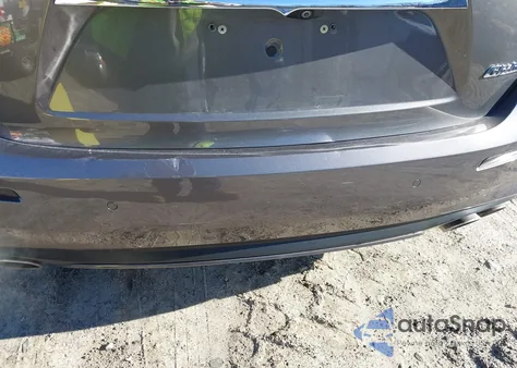 2018 Maserati Ghibli Granlusso z USA, uszkodzony, nr VIN ZAM57XSL1J1284764